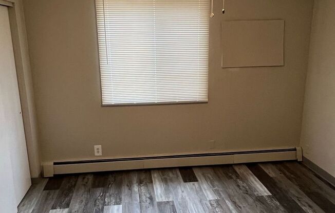 1 bed, 1 bath, 552 sqft, $775, Unit DB1-2