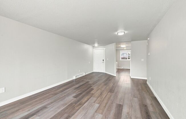2 beds, 2 baths, 1,140 sqft, $1,495