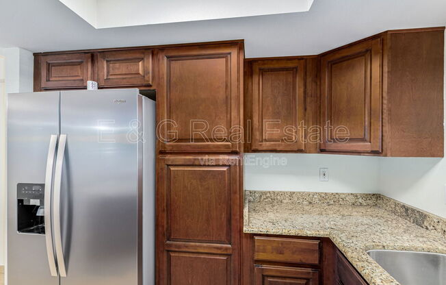 2 beds, 2 baths, 934 sqft, $1,649, Unit 117