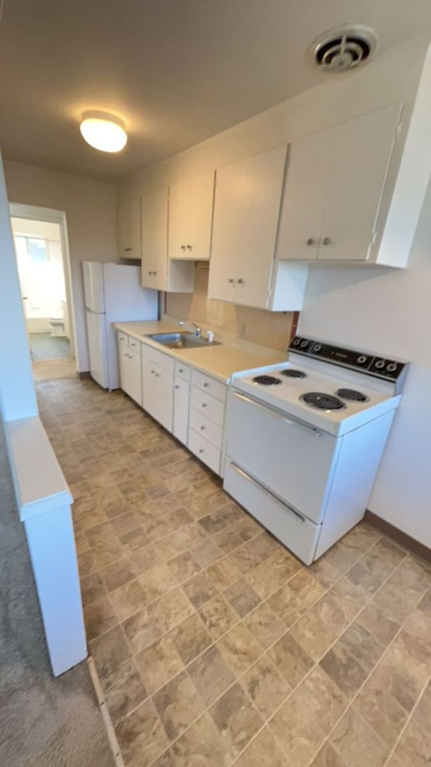 BC08-1 - Upland Terrace