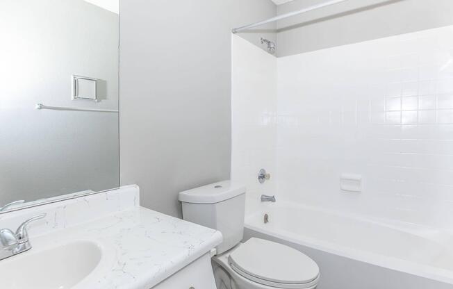 2 beds, 2 baths, 965 sqft, $1,225