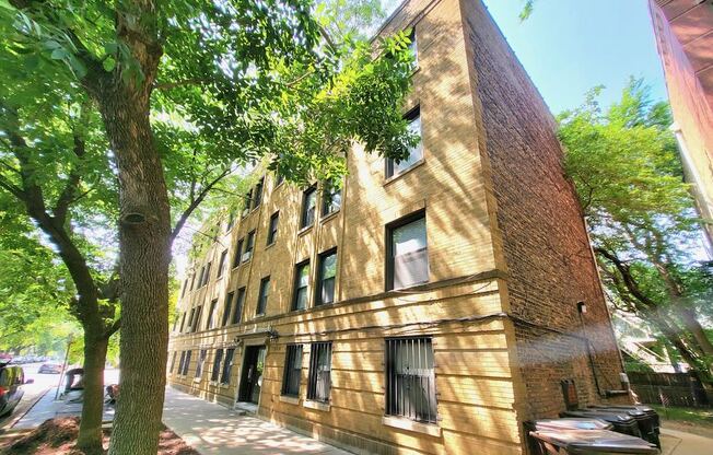 1056 Lill Ave.