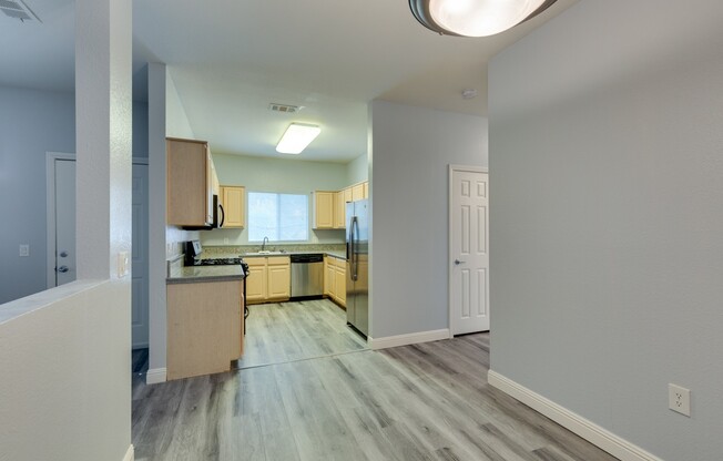 3 beds, 2 baths, $1,670