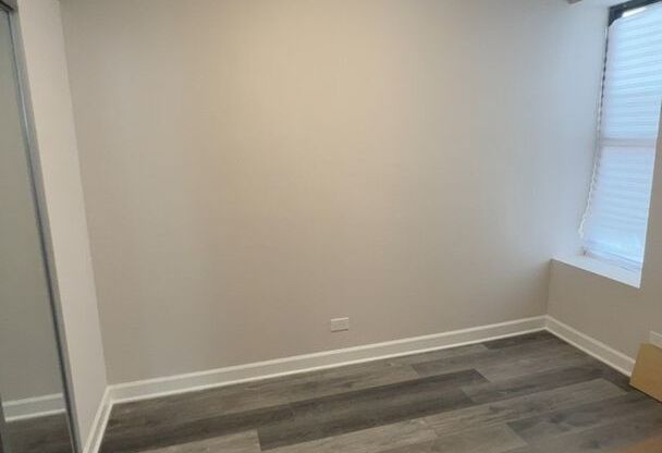 2 beds, 2 baths, $1,925, Unit 3R