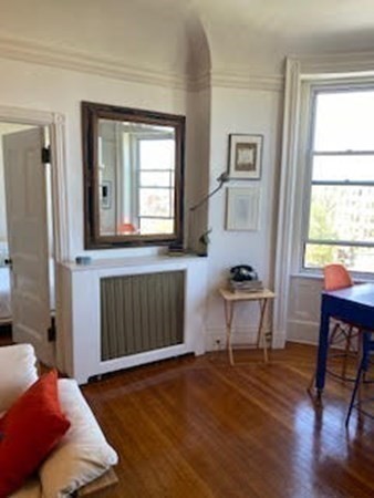 1 bed, 1 bath, 581 sqft, $3,500, Unit 5B