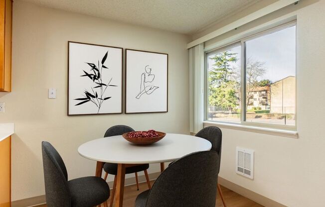 1 bed, 1 bath, 620 sqft, $1,320