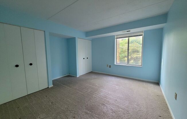 2 beds, 2 baths, $1,450, Unit Unit 405W