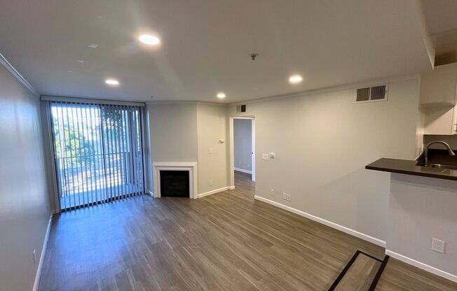 1 bed, 1 bath, 850 sqft, $2,398, Unit 308