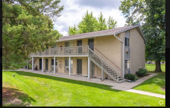 Delafield Country Aire Associates LLC