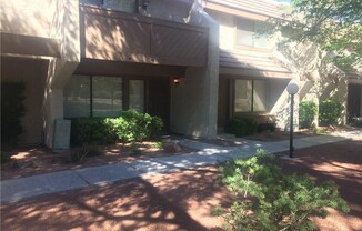 3303 FAIRVIEW LN