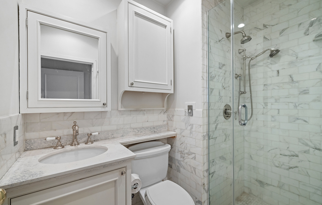7 GRAMERCY PARK W