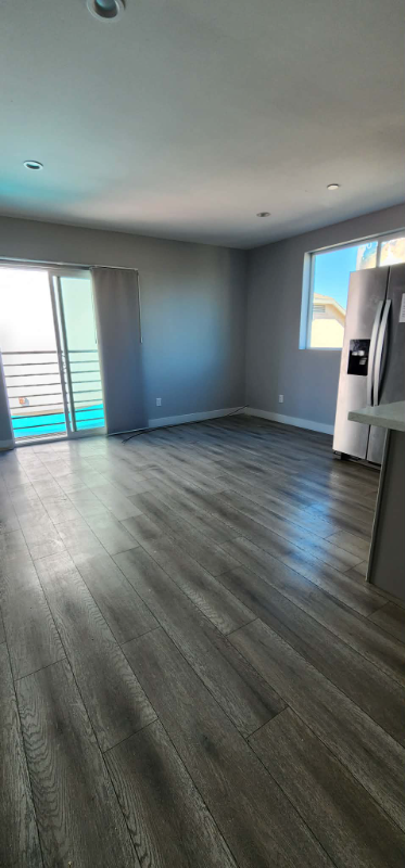 1238 N NORMANDIE AVE