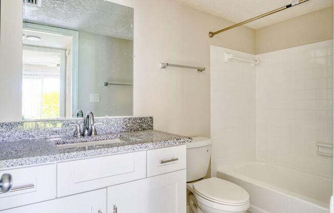 1 bed, 1 bath, 800 sqft, $1,199, Unit 14