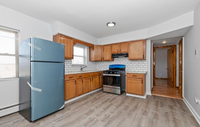 7732-36 Kedzie MOBILITY ZONE