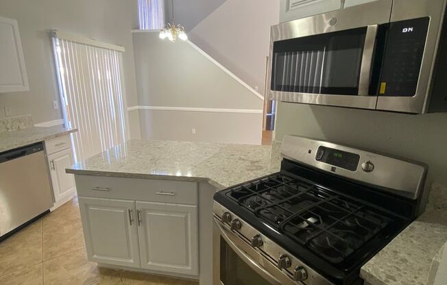 AMERICANA Property Mgmt - Remodeled 2 story 3 beds house in Desert Pines