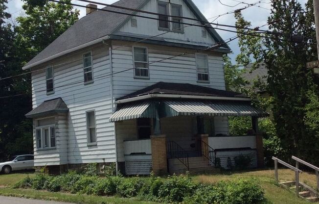 411 N Garfield