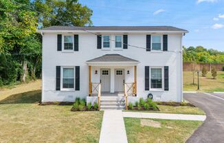 Completely Renovated 2BR, 1.5BA Duplex in West Nashville!