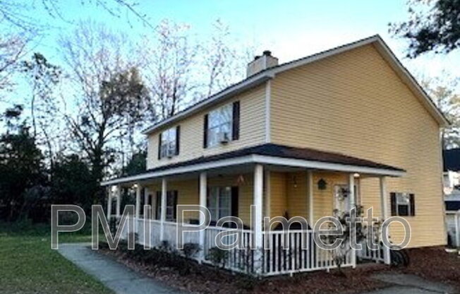 131 COUNTRY TOWN DR