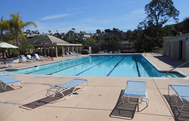 Serene Location in Park Point Loma! Two Car Garage! Pool! AC!