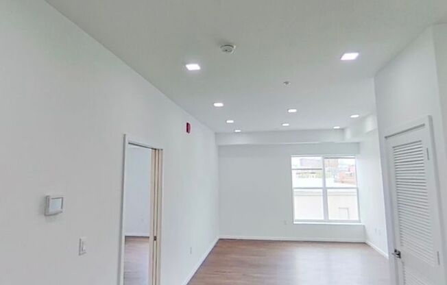 1 bed, 1 bath, 518 sqft, $1,750, Unit 304