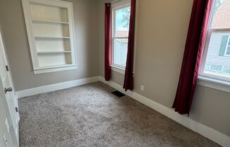 3 beds, 1 bath, $1,495