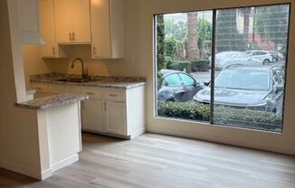 4112 Grand View Blvd