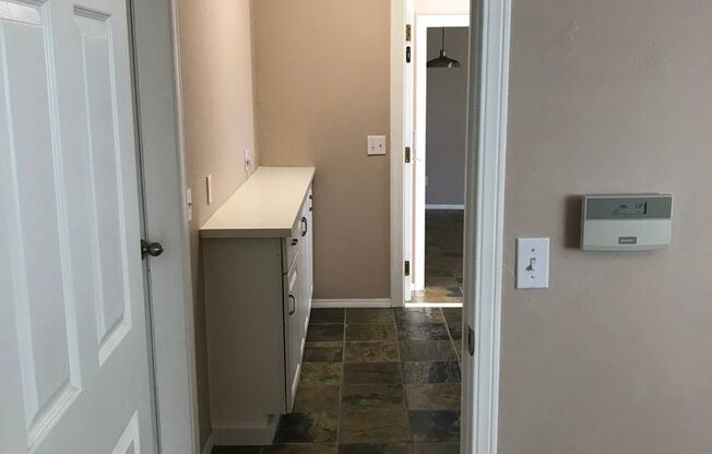 1 bed, 1 bath, 260 sqft, $2,000