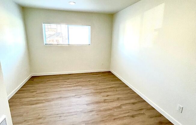 1 bed, 1 bath, 650 sqft, $1,255, Unit 1911 H