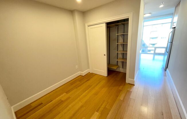 1 bed, 1 bath, $2,650, Unit 817
