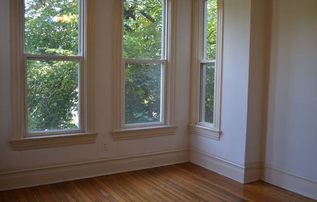 1448 N Maplewood