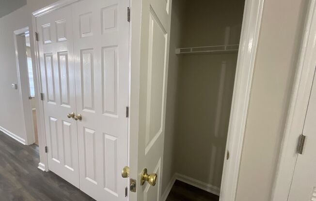 1 bed, 1 bath, 765 sqft, $1,125, Unit 2756-3