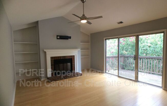 3302 Selwyn Farms Ln