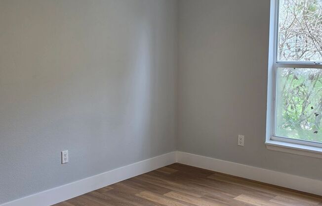 2 beds, 2 baths, $1,500, Unit Unit B105