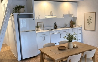 Studio, 1 bath, 630 sqft, $2,700, Unit 310