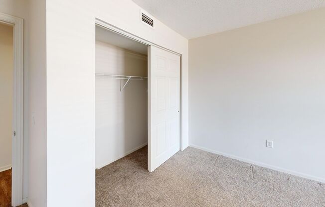 1 bed, 1 bath, 724 sqft, $1,595, Unit 22-306