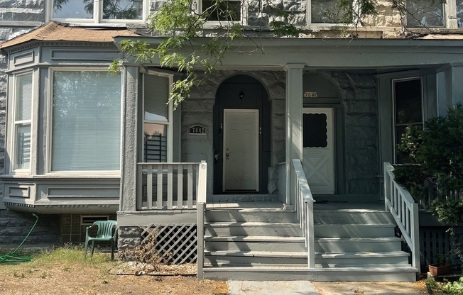 7642 S EGGLESTON AVE