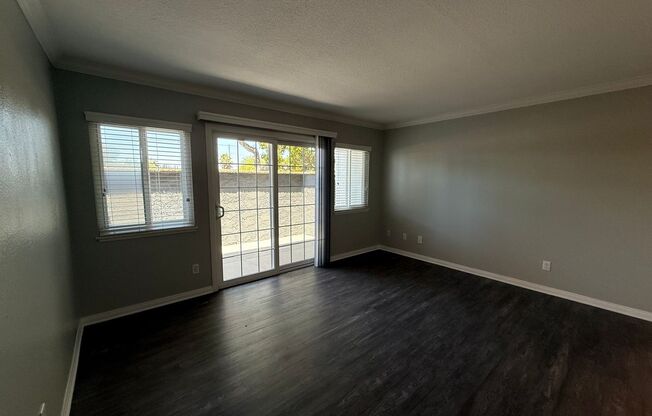 1 bed, 1 bath, 750 sqft, $2,565, Unit A02