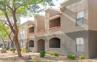 Elegant Exterior View at Ranchwood Apartments, Glendale, AZ, 85301