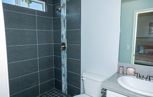 KT PB TAMPA LLC - 4355-4363 Rosebud Terrace