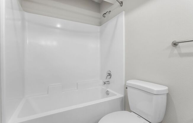 Studio, 1 bath, 448 sqft, $1,350, Unit A18