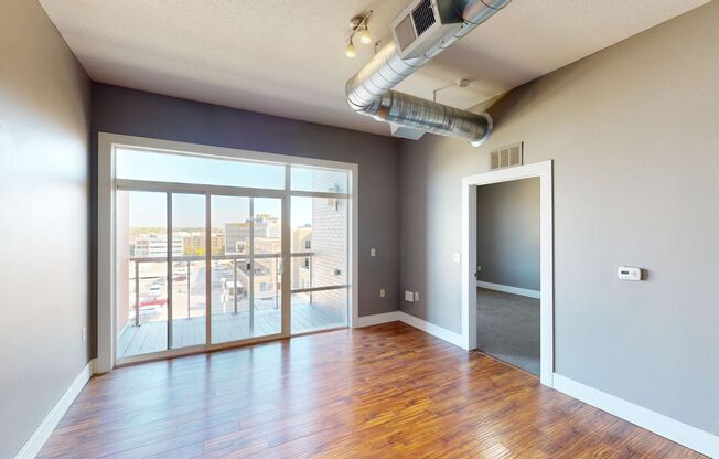 1 bed, 1 bath, 717 sqft, $1,155, Unit 115-118 (The Ruby)