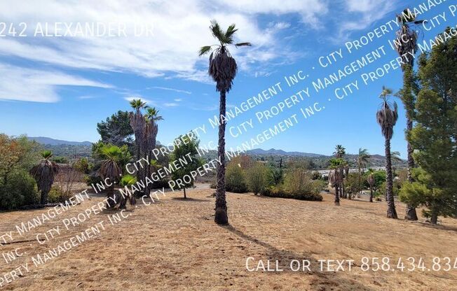 2242 ALEXANDER DR