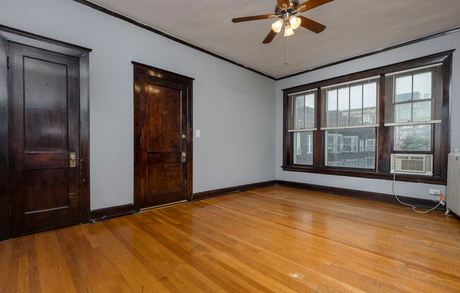 1 bed, 1 bath, 900 sqft, $850, Unit #25
