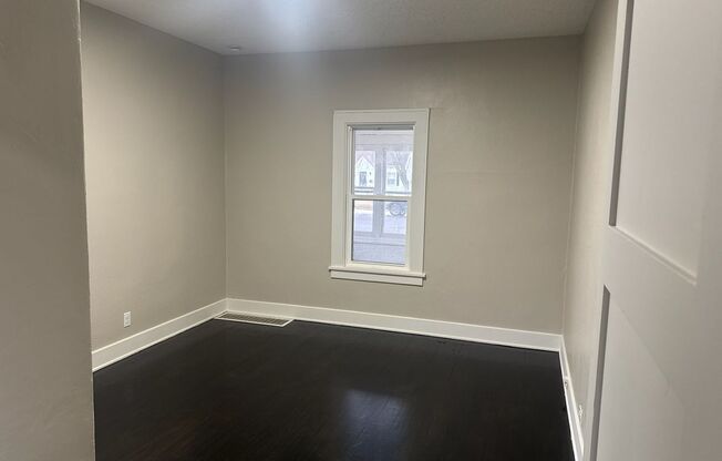 3 beds, 1 bath, $1,500