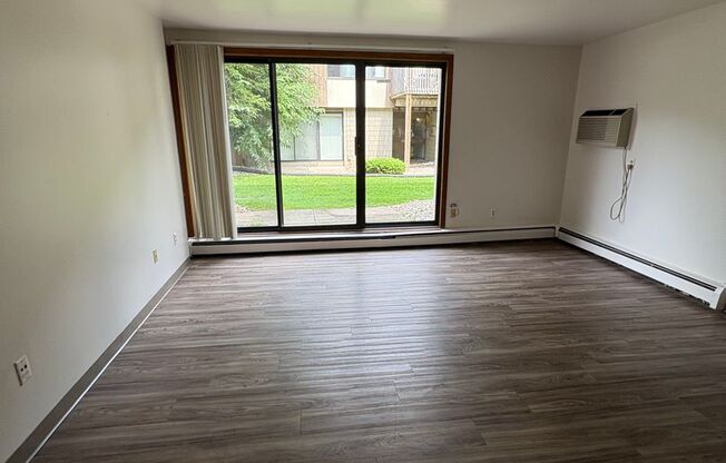 Woodland Court Apartment Homes No Gimmicks! FREE HEAT