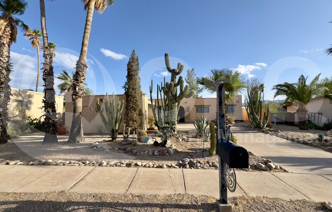 3921 W SUNNY HLS PL