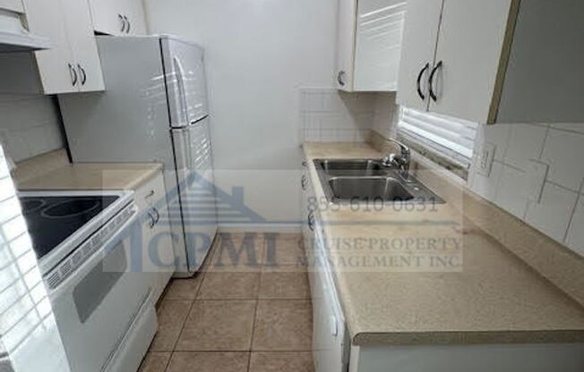 75 SW 10th St
