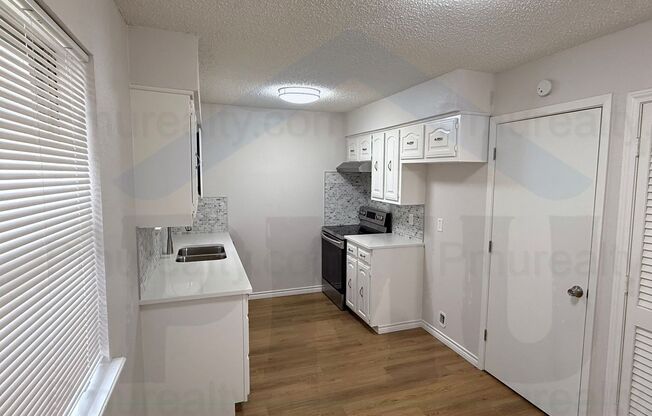 AVAILABLE NOW!!! Comfortable 4 br, 1.5 ba house for rent in Balch Springs