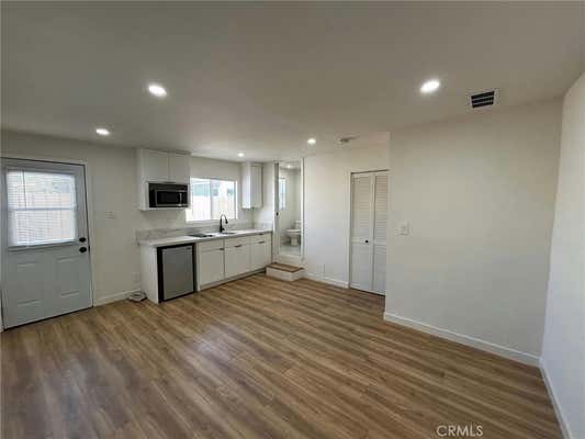 Studio, 1 bath, 450 sqft, $1,695