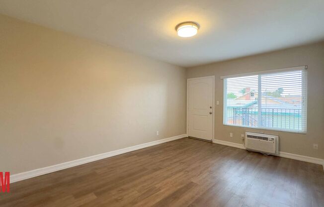 Twin Palms Apartments